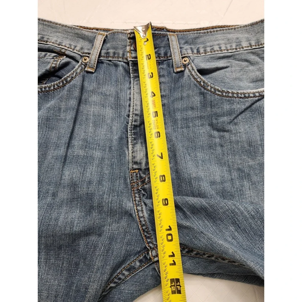 Levis 505 Jeans Mens 34x32 Blue Denim Straight Leg Zip Fly Classic Wash